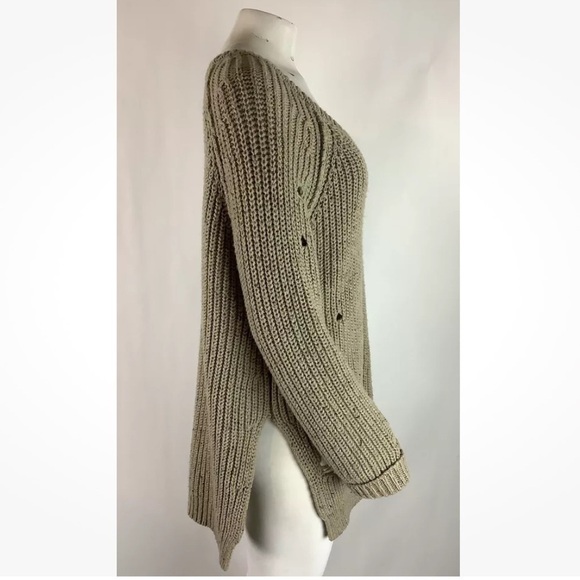 Wildfox Sz L Chunky Oversized Hole Distressed Sweater Brown Acrylic Wool - Picture 3 of 6